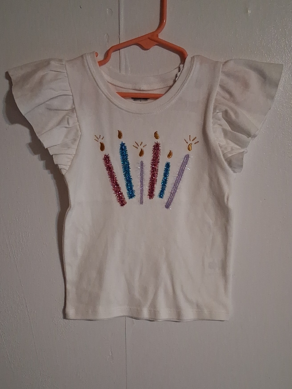 NWT Mudpie Girls White Flutter Sleeve Tee with Glitter Candle Design
